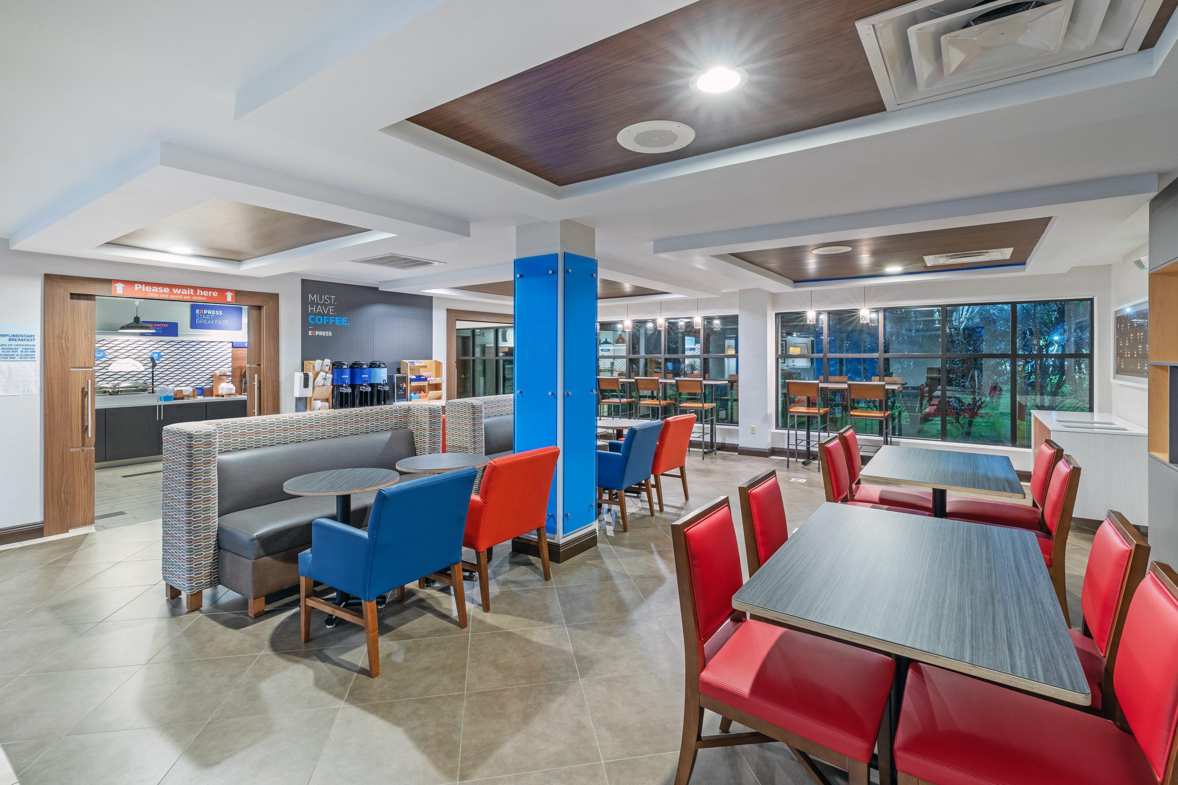 Holiday Inn Express Hotel & Suites Picayune By Ihg Exterior foto