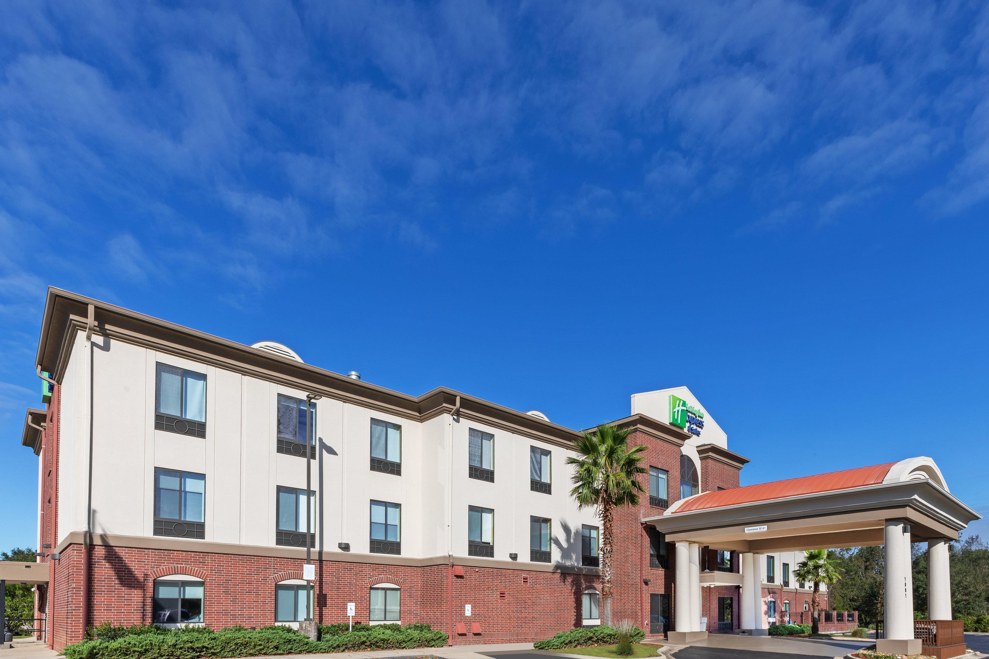 Holiday Inn Express Hotel & Suites Picayune By Ihg Exterior foto
